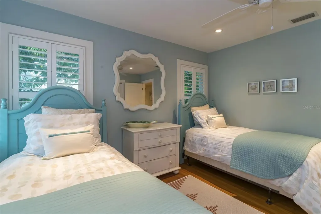 110 Devon Drive Clearwater FL 33767