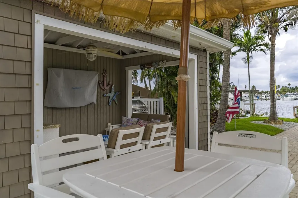 110 Devon Drive Clearwater FL 33767