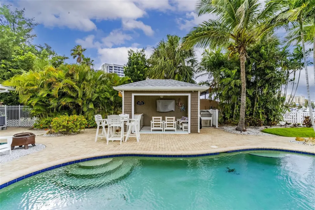 110 Devon Drive Clearwater FL 33767