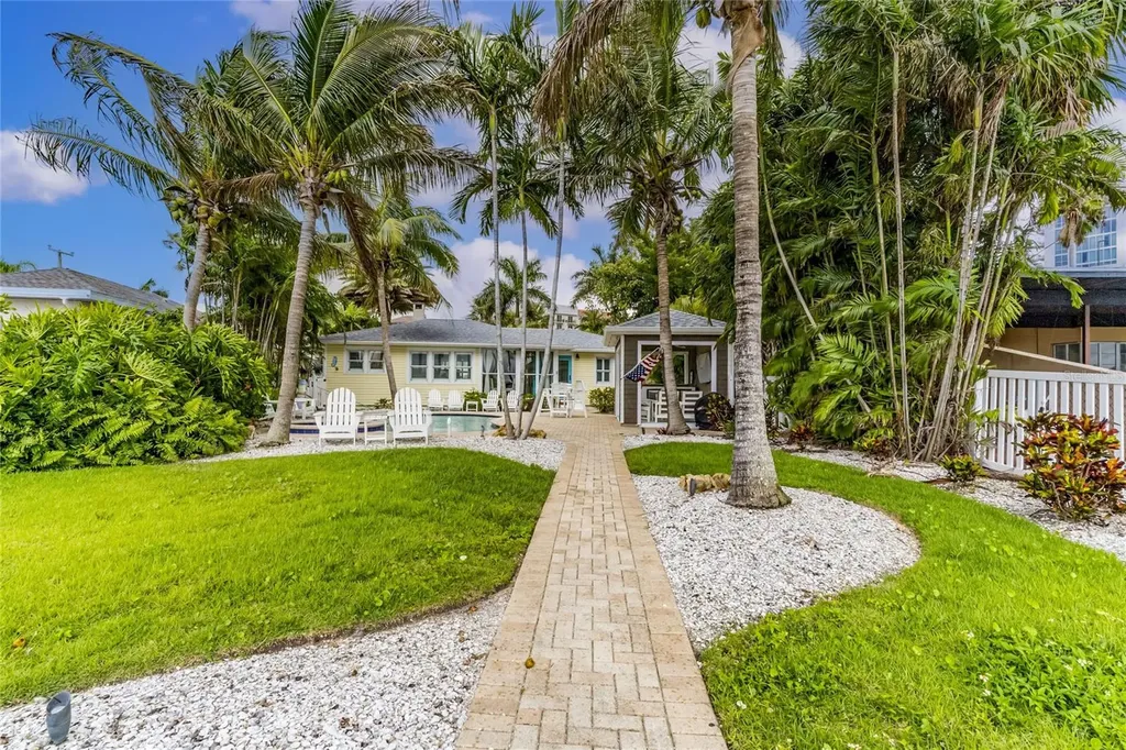 110 Devon Drive Clearwater FL 33767