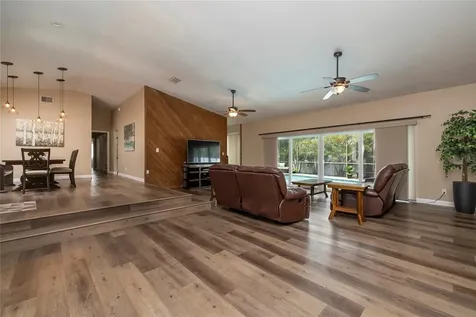 1922 Marla Court Dunedin FL 34698