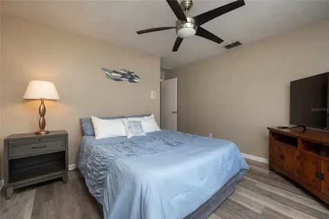 1922 Marla Court Dunedin FL 34698
