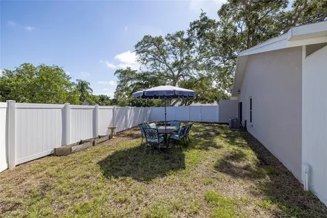 1922 Marla Court Dunedin FL 34698
