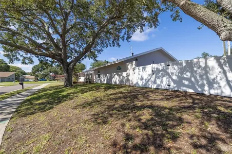 1922 Marla Court Dunedin FL 34698