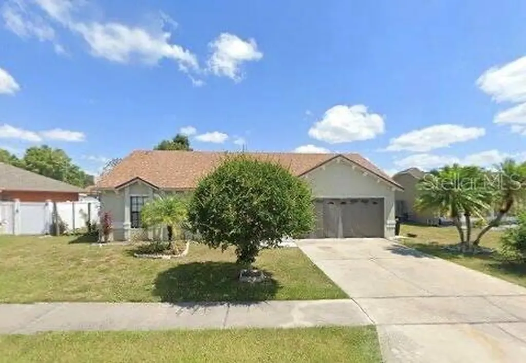 1615 Golden Poppy Court Orlando FL 32824