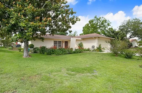 8220 Palma Del Rio Drive Port Richey FL 34668