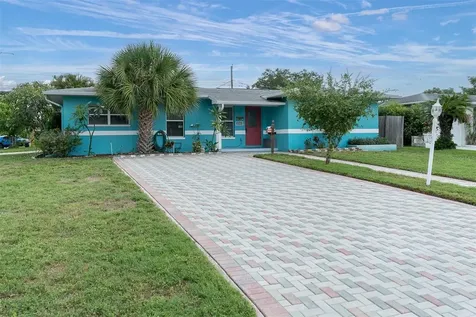 3693 26th Avenue N St Petersburg FL 33713