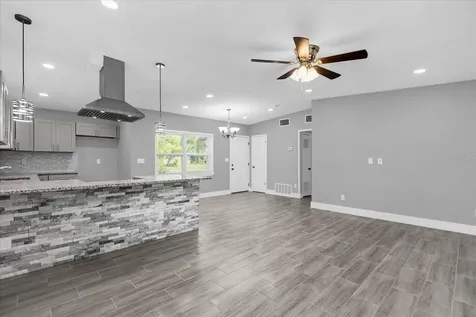 319 Wilmer Avenue Orlando FL 32811