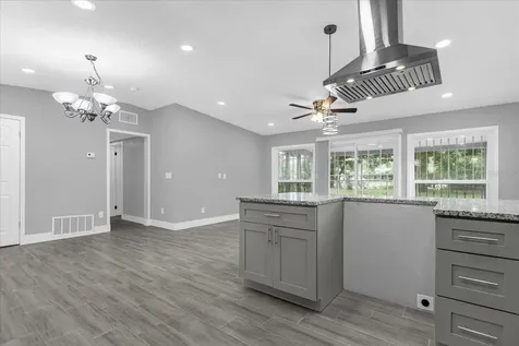 319 Wilmer Avenue Orlando FL 32811