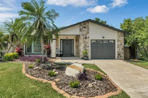 1106 Park Drive Tavares FL 32778