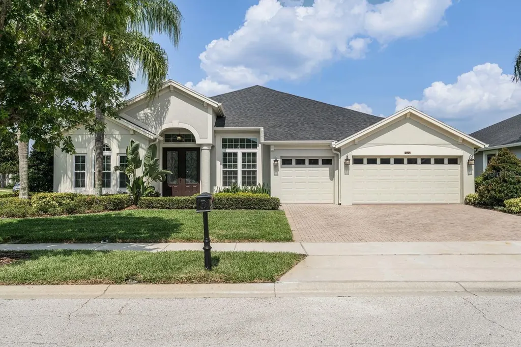 905 Home Grove Drive Winter Garden FL 34787