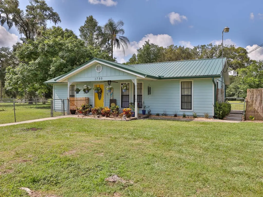 1780 Highland Park Road Deland FL 32720