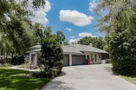 2920 Forest Club Drive Plant City FL 33566