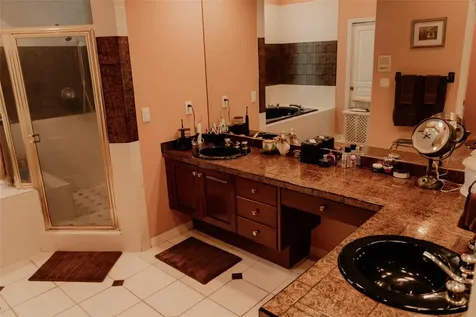 2920 Forest Club Drive Plant City FL 33566