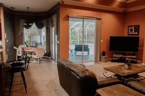 2920 Forest Club Drive Plant City FL 33566