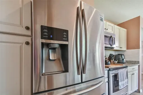 1058 Mckinnon Avenue Oviedo FL 32765