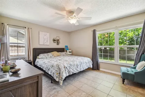 1058 Mckinnon Avenue Oviedo FL 32765