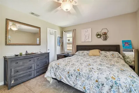 1058 Mckinnon Avenue Oviedo FL 32765