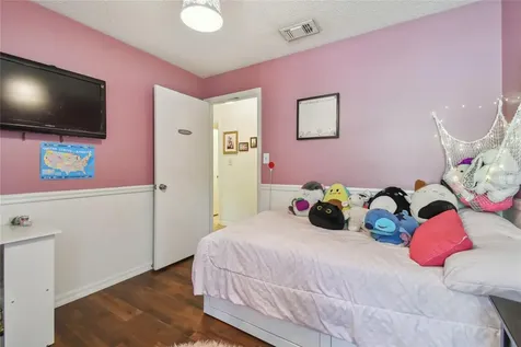 1058 Mckinnon Avenue Oviedo FL 32765