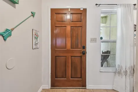 1058 Mckinnon Avenue Oviedo FL 32765