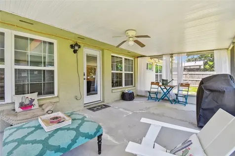 1058 Mckinnon Avenue Oviedo FL 32765