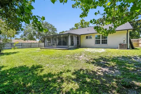 1058 Mckinnon Avenue Oviedo FL 32765