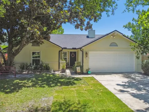 1058 Mckinnon Avenue Oviedo FL 32765