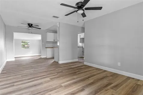 2141 Belafonte Lane Orlando FL 32811