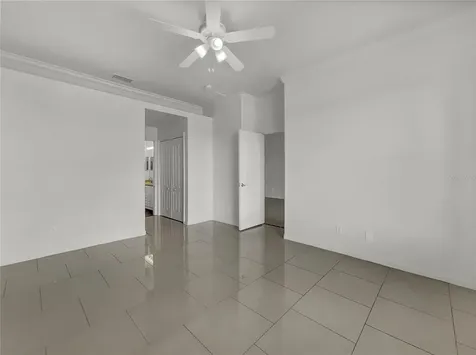 1142 Barclay Wood Drive Ruskin FL 33570