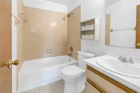 8514 N Dixon Avenue Tampa FL 33604