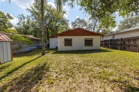 8514 N Dixon Avenue Tampa FL 33604