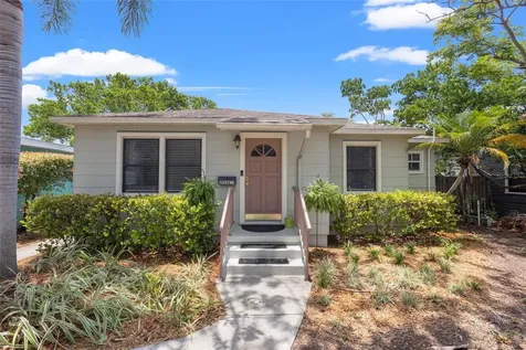 4421 8th Avenue N St Petersburg FL 33713