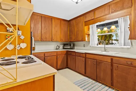 2908 26th Avenue Drive W Bradenton FL 34205