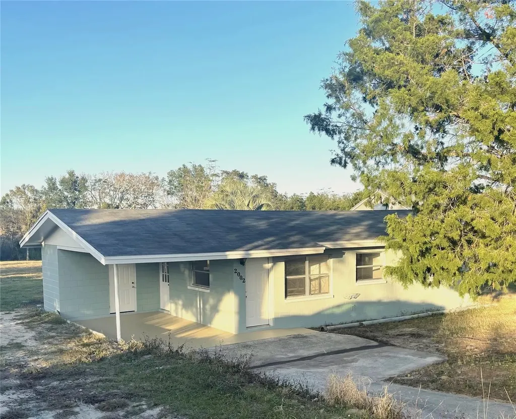 2002 Snell Creek Road Davenport FL 33837