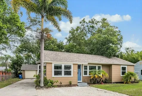 761 38th Avenue N St Petersburg FL 33704