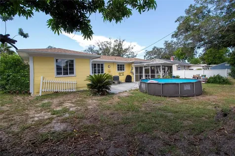 5001 5th Avenue N St Petersburg FL 33710
