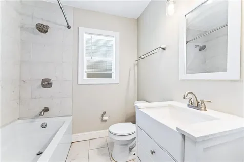 918 17th Street W Bradenton FL 34205