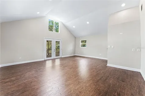 918 17th Street W Bradenton FL 34205
