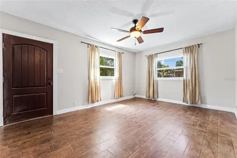 918 17th Street W Bradenton FL 34205