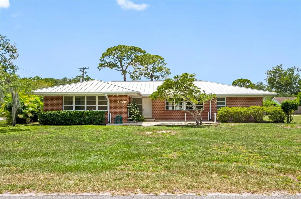 11302 N Oregon Avenue Tampa FL 33612