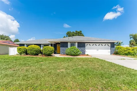 1001 Shangri La Drive Seffner FL 33584