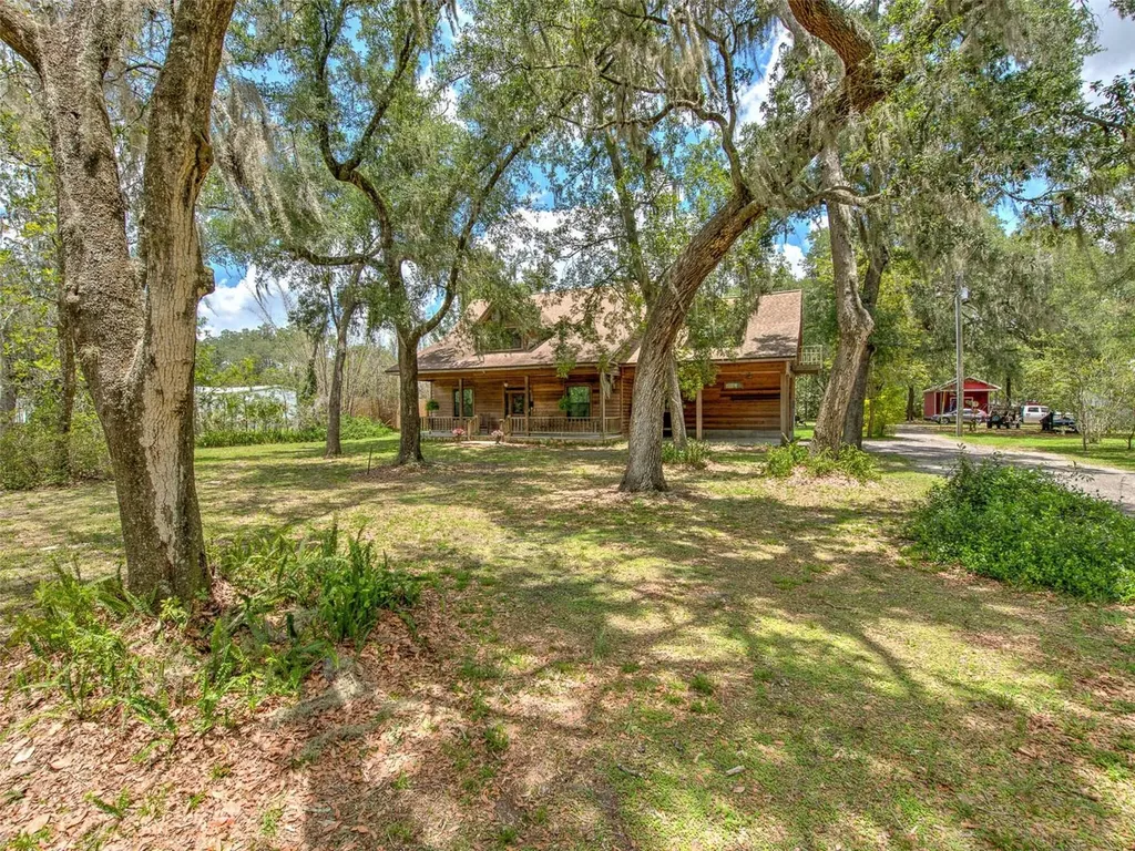 822 E Keysville Road Plant City FL 33567