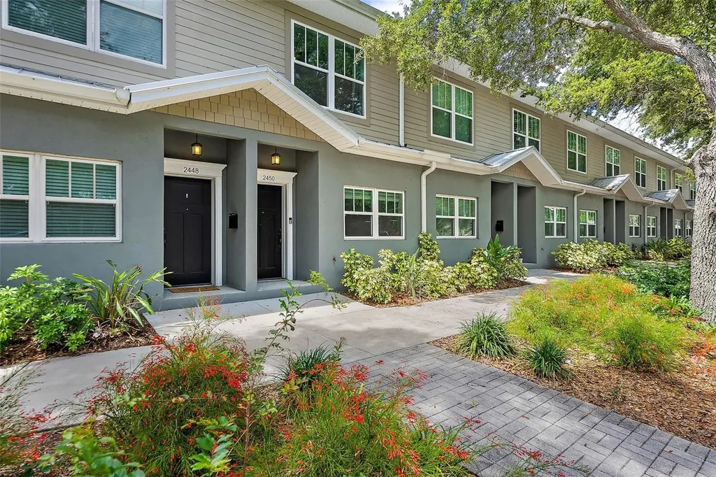 2450 1st Avenue N St Petersburg FL 33713