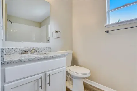 556 Battersea Avenue Deltona FL 32738