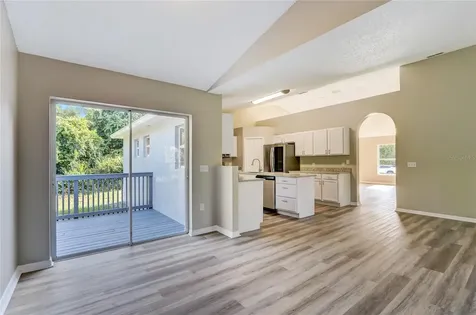 556 Battersea Avenue Deltona FL 32738