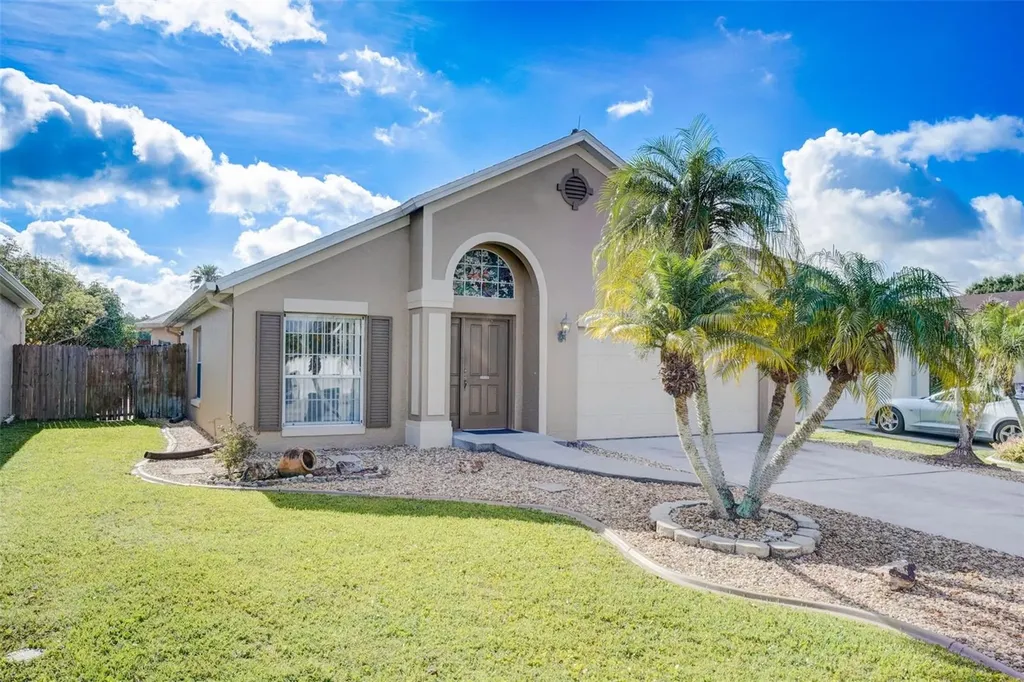 629 Cypress Tree Court Orlando FL 32825