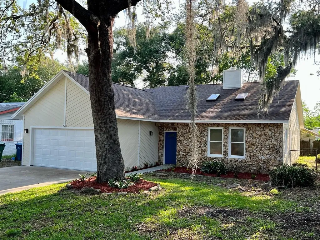 1511 Granada Avenue Daytona Beach FL 32117