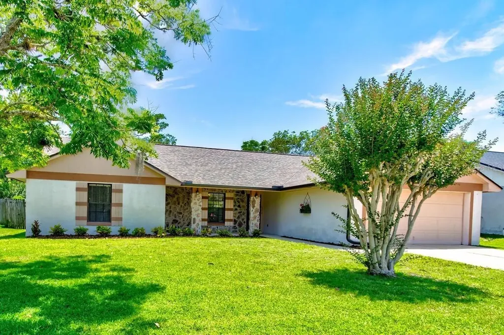 1032 Weaver Drive Oviedo FL 32765