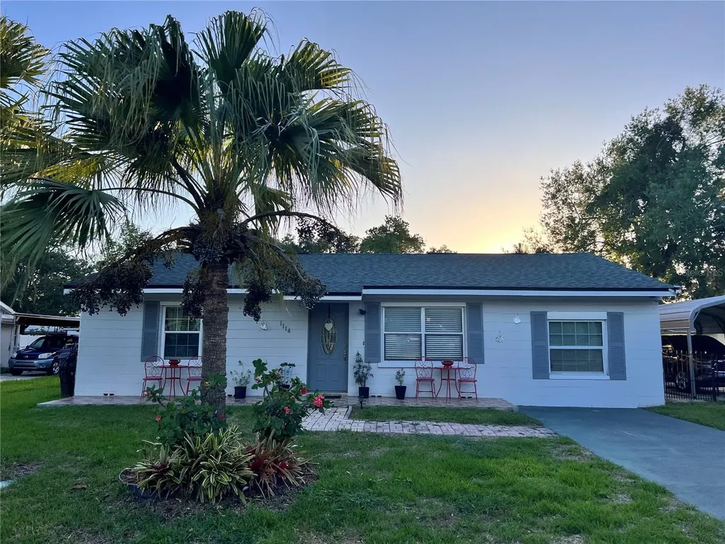 1114 N Palm Avenue Kissimmee FL 34741