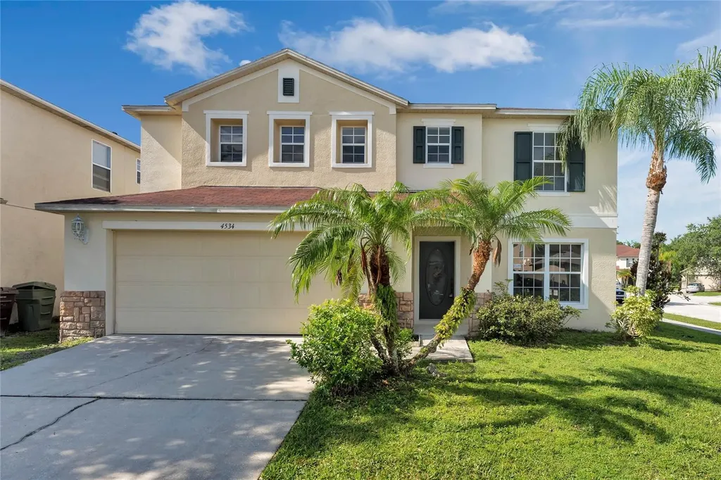4534 Philadelphia Circle Kissimmee FL 34746